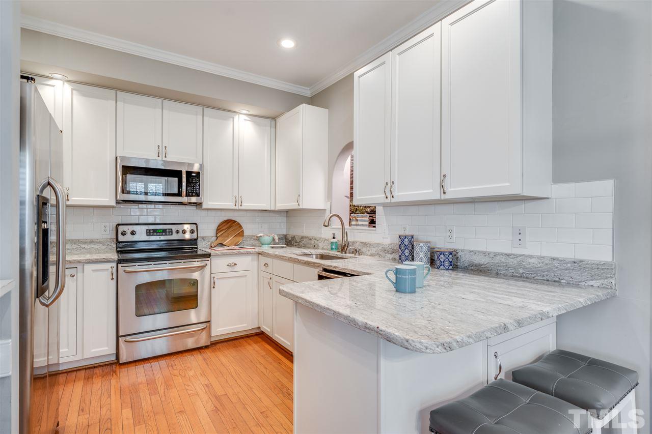 521 Watauga Street Raleigh, NC 27604 - Photo 5 of 30