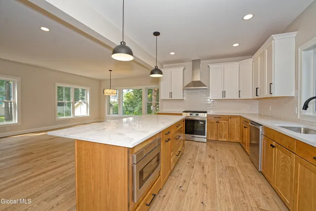 $925,000 | 295 Jefferson Street, Saratoga Springs, NY 12866