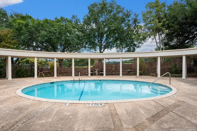 $158,750 | 1819 Babcock Road, Unit 704, San Antonio, TX 78229