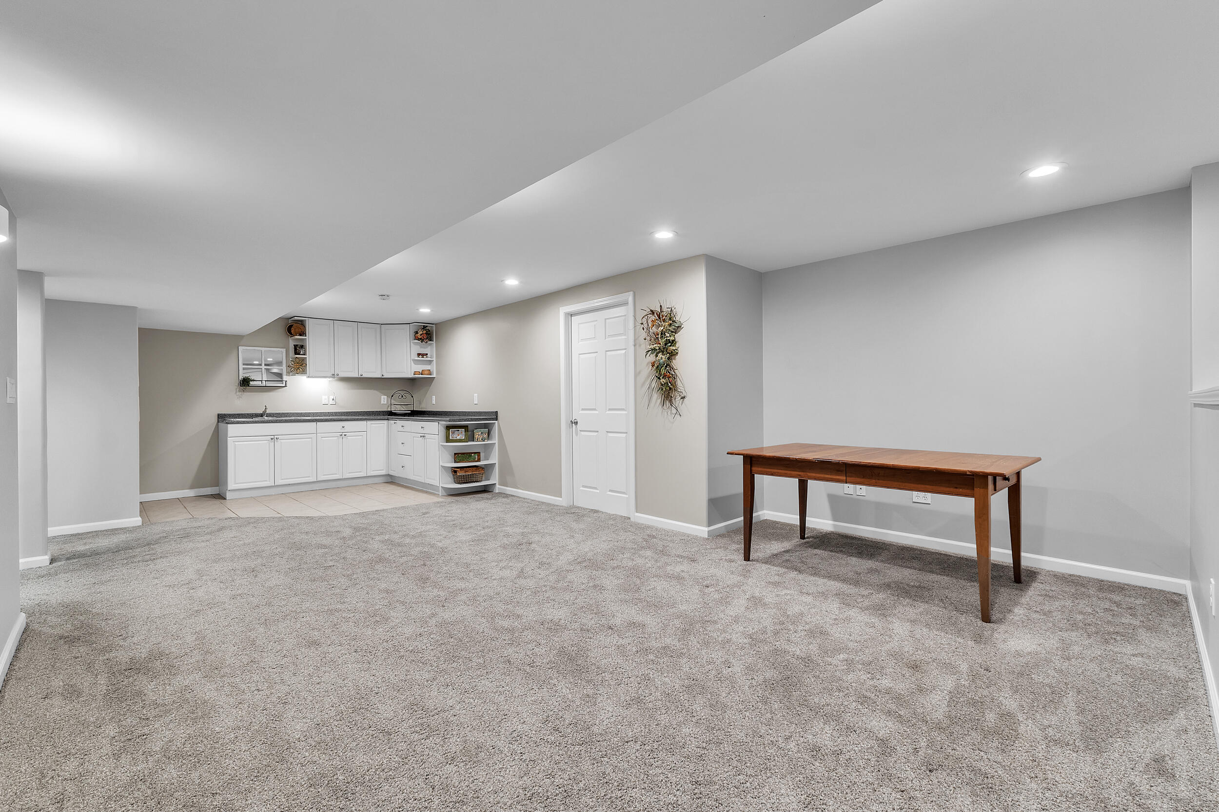 49044 Poppleton Court Canton, MI 48187 - Photo 43 of 58 poppleton-58