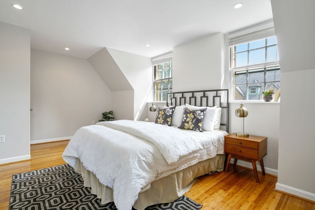 65 Glen Road, Unit H7 Brookline, MA 02445 - Photo 18 of 23 Gallery Image 18