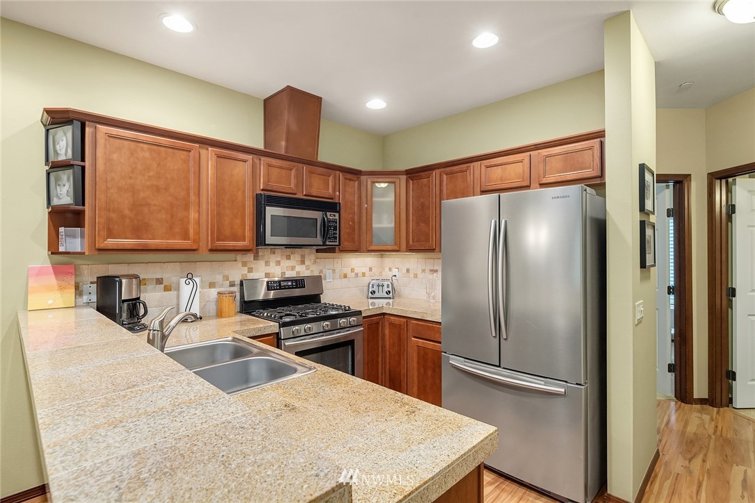 21310 11th Drive Southeast Bothell, WA 98021 - Photo 14 of 29 Gallery Image 14