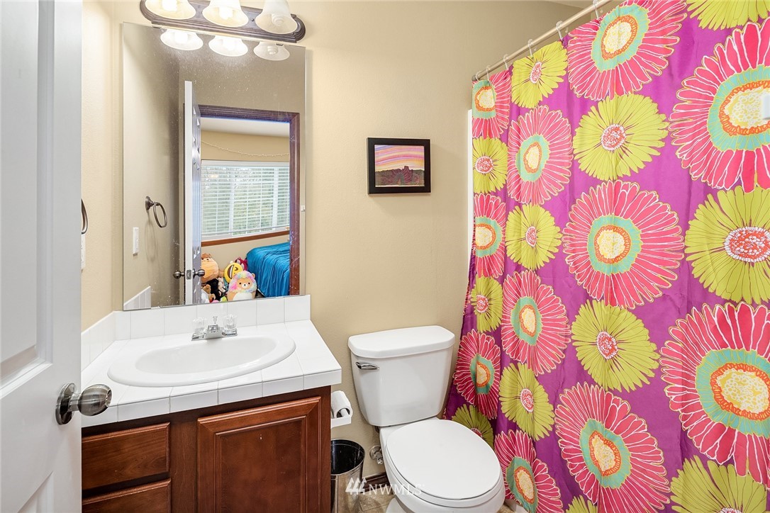 21310 11th Drive Southeast Bothell, WA 98021 - Photo 18 of 29 Gallery Image 18