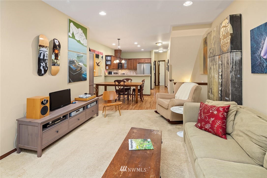 21310 11th Drive Southeast Bothell, WA 98021 - Photo 7 of 29 Gallery Image 7
