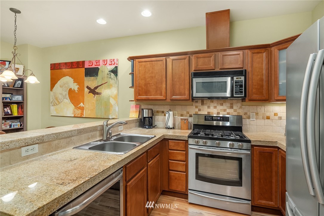 21310 11th Drive Southeast Bothell, WA 98021 - Photo 10 of 29 Gallery Image 10