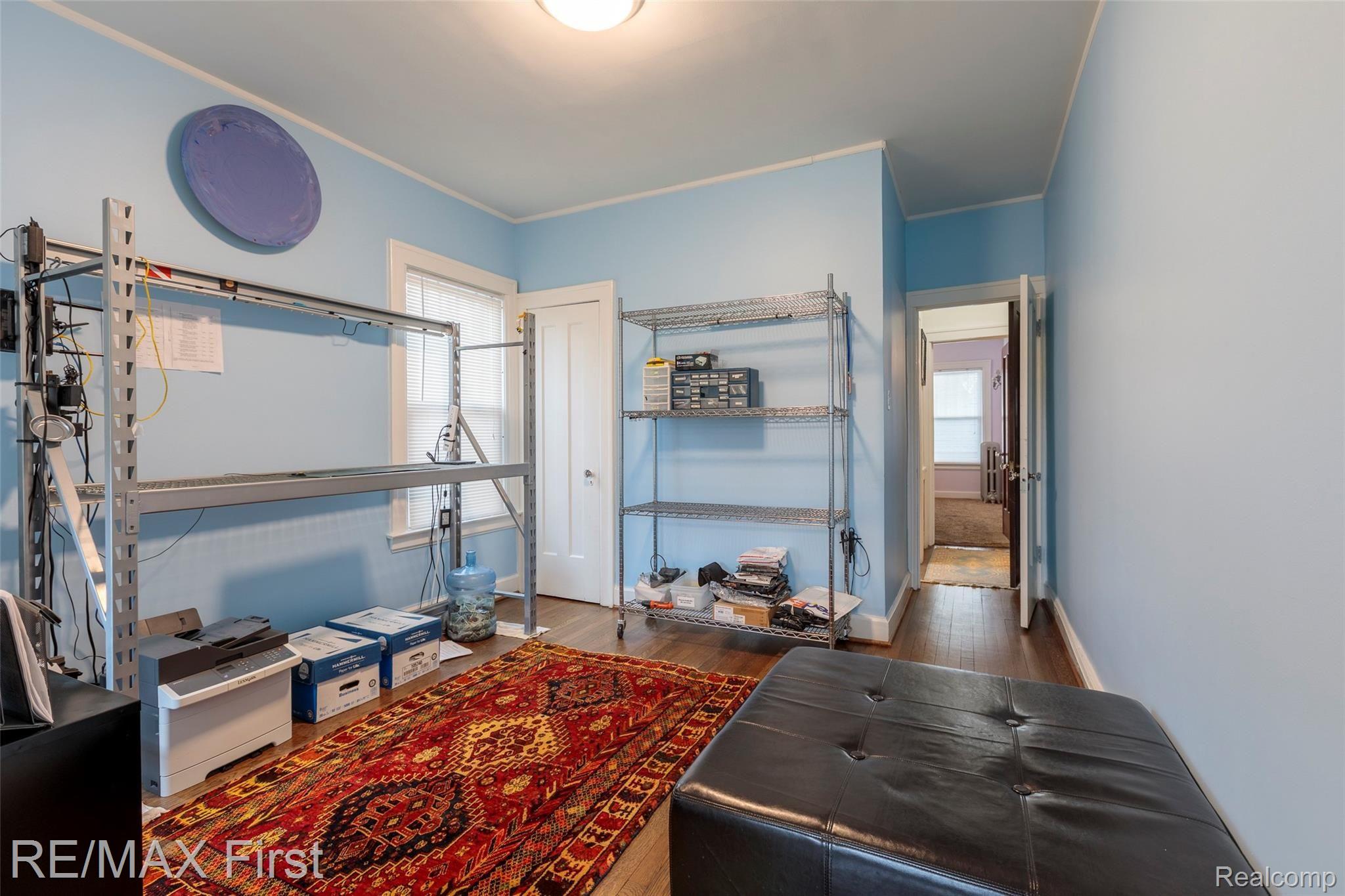 830 Barrington Road Grosse Pointe, MI 48230 - Photo 9 of 32 830 Barrington Rd-10.jpg
