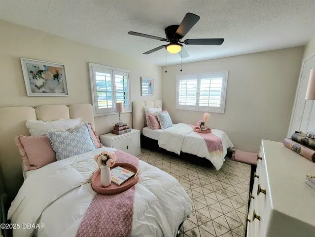 $299,900 | 253 North Brighton Drive, Port Orange, FL 32127
