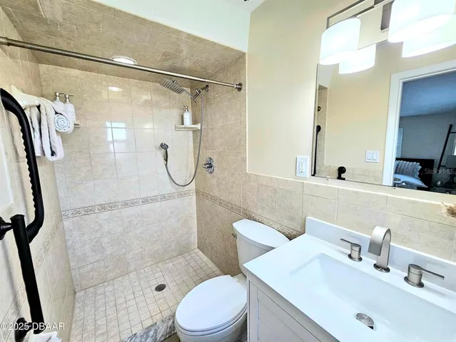 $299,900 | 253 North Brighton Drive, Port Orange, FL 32127