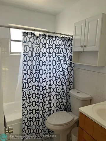 $3,200 | Undisclosed Address, Pompano Beach, FL 33062