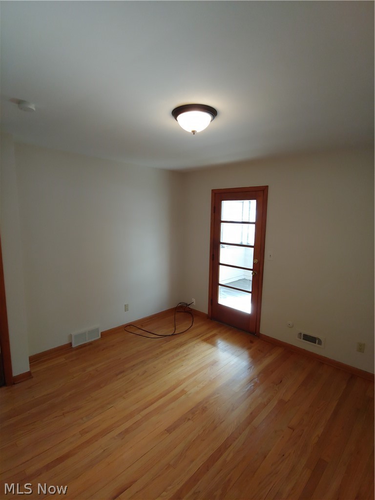 4269 Valley Road, Unit 2/UP Cleveland, OH 44109 - Photo 22 of 30