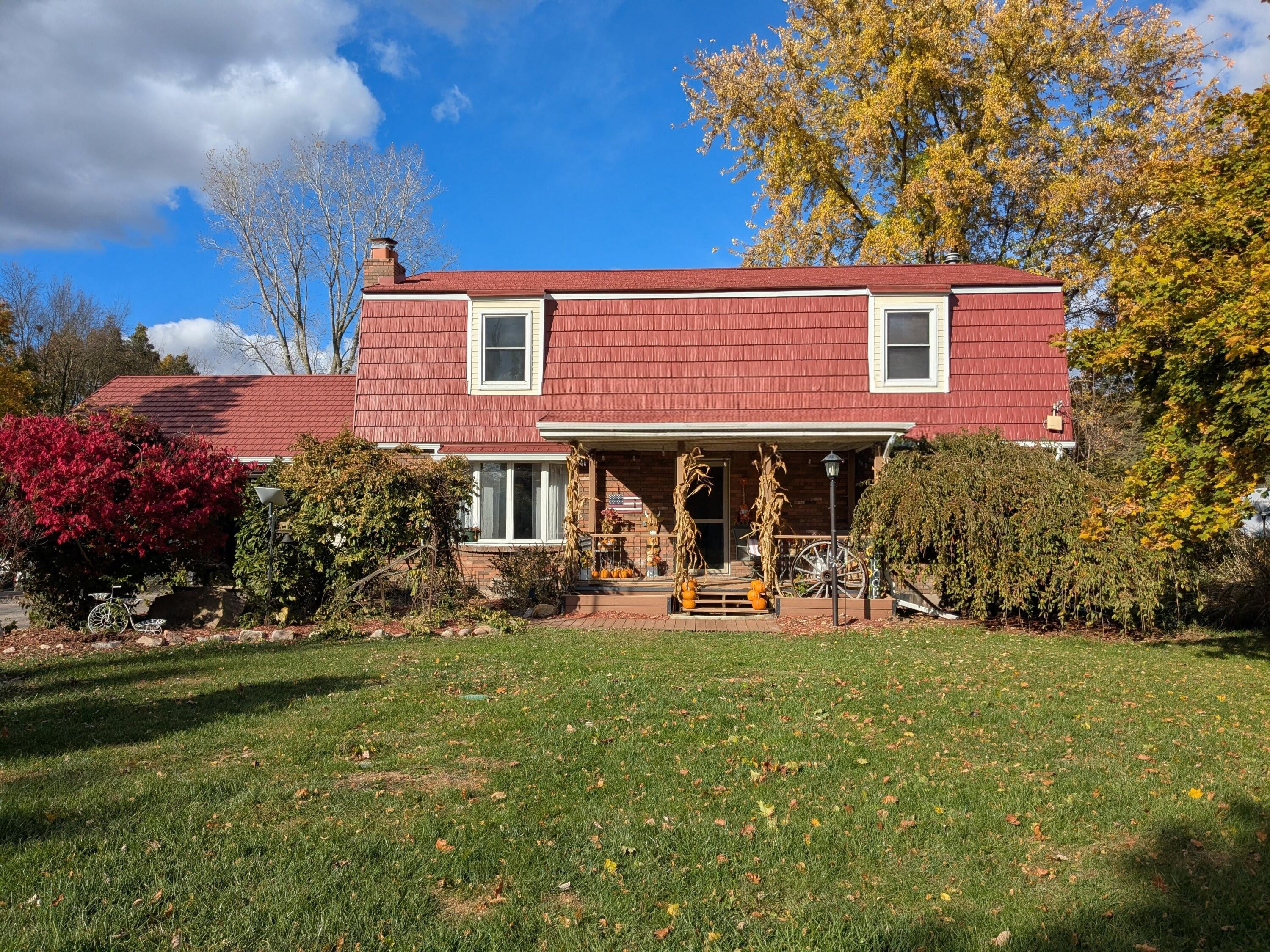 9913 Jones Road Bellevue, MI 49021 - Photo 2 of 94 PXL_20251030_193422673.MP~3