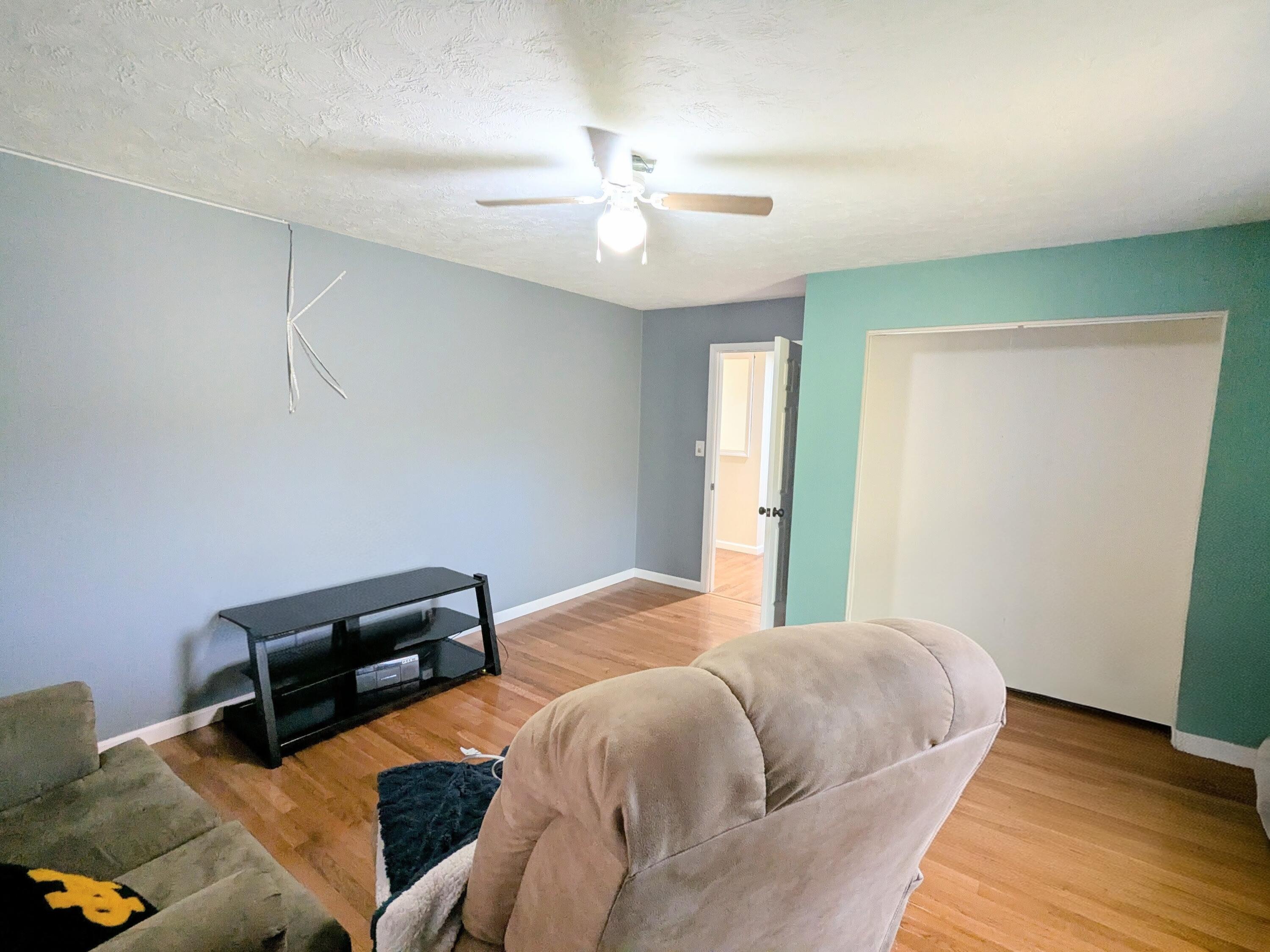 9913 Jones Road Bellevue, MI 49021 - Photo 40 of 94 PXL_20251030_202834360.MP~2