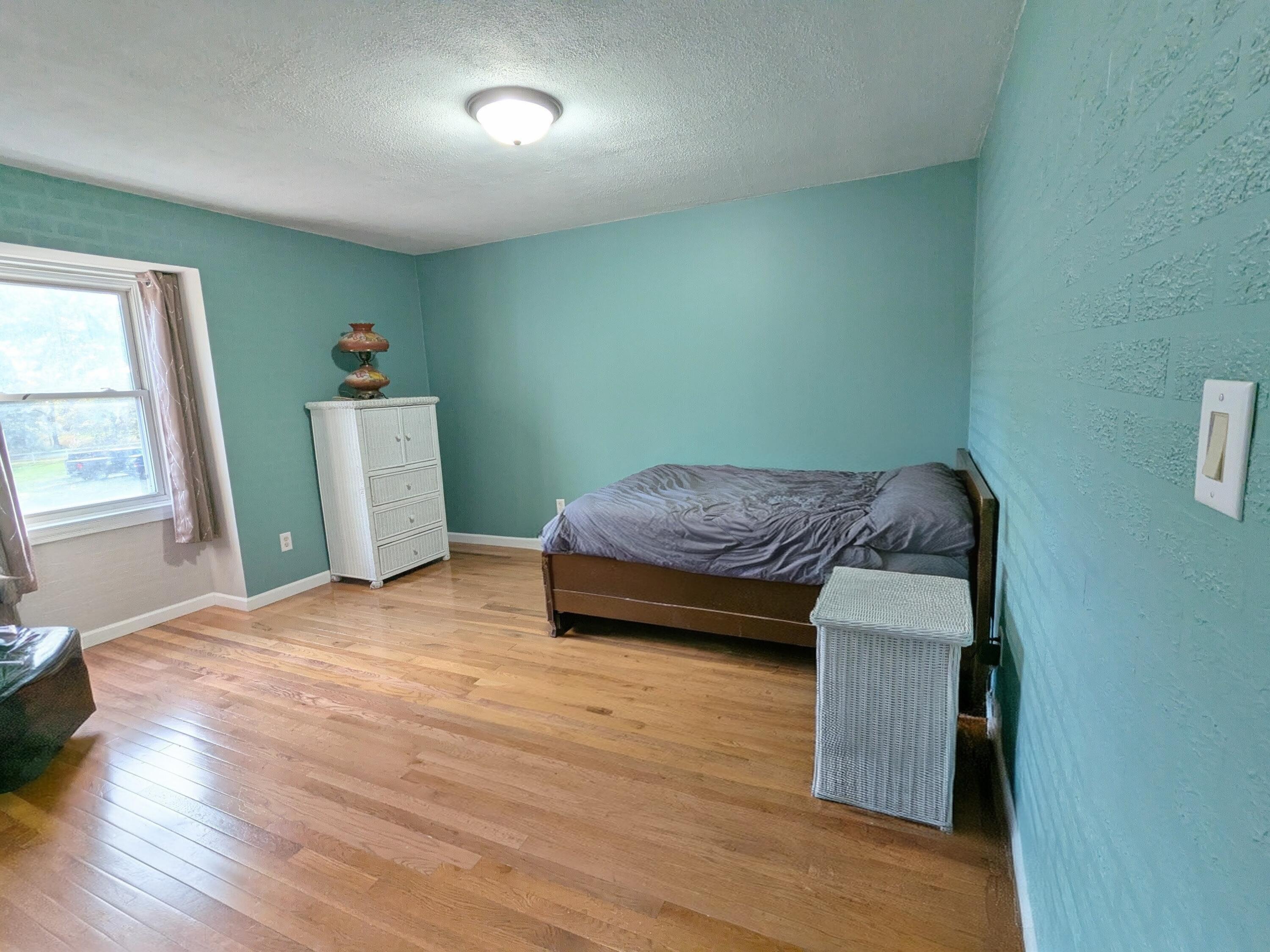 9913 Jones Road Bellevue, MI 49021 - Photo 50 of 94 PXL_20251030_203037940.MP~3