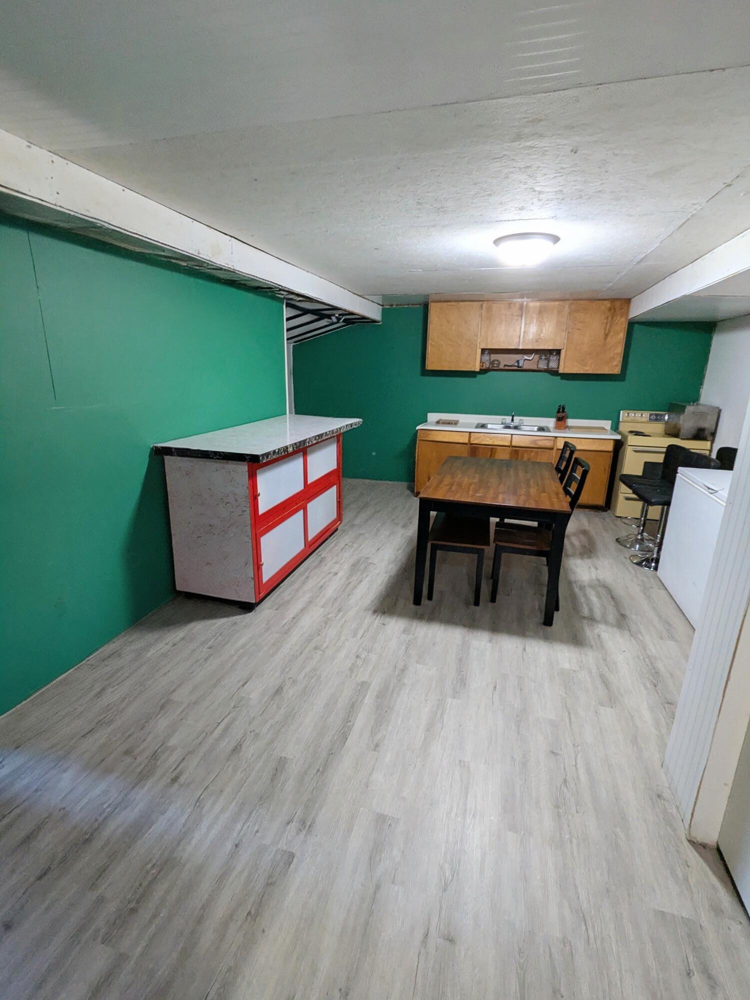 9913 Jones Road Bellevue, MI 49021 - Photo 60 of 94 PXL_20251030_210134660.MP~2