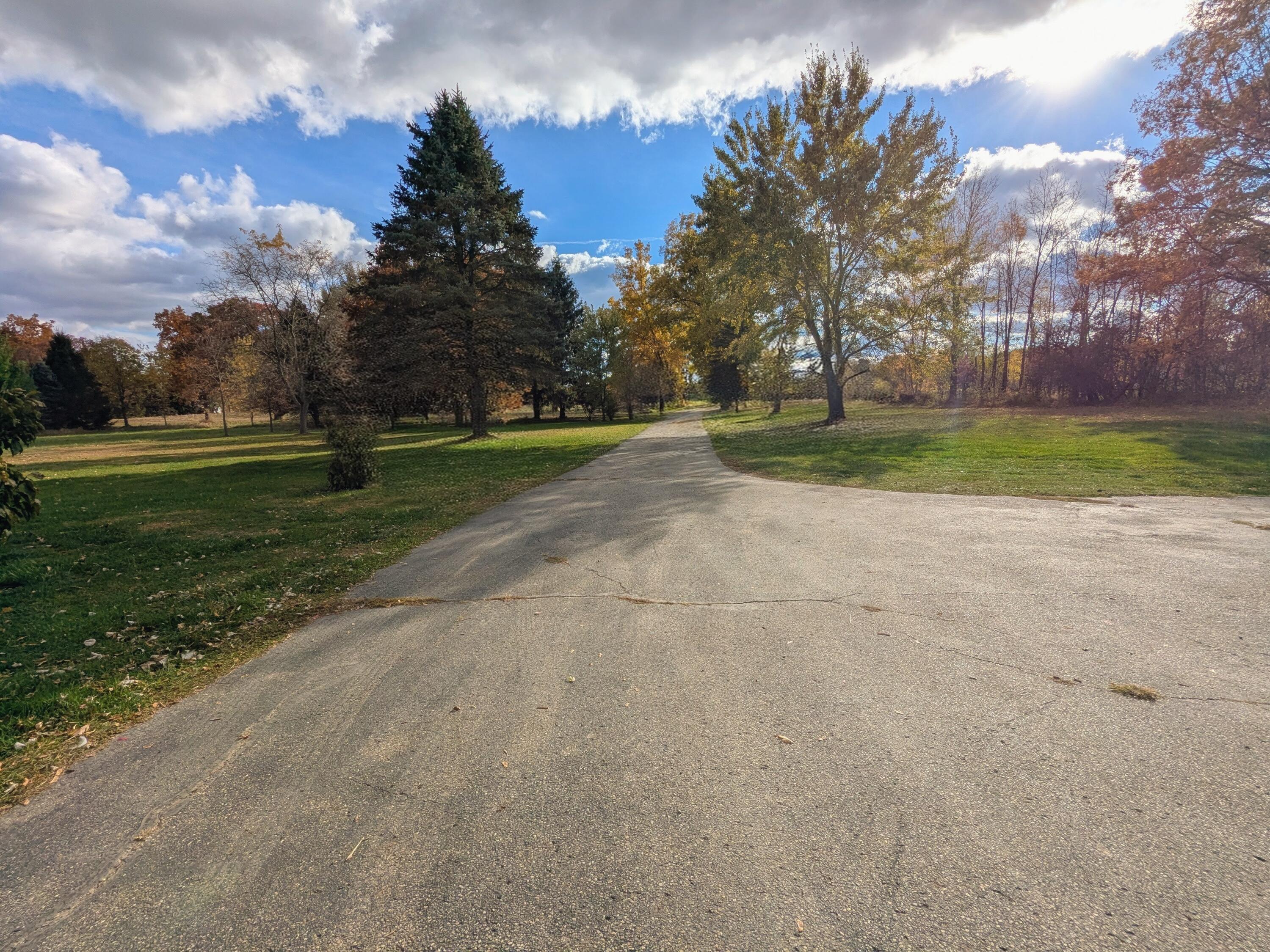 9913 Jones Road Bellevue, MI 49021 - Photo 6 of 94 PXL_20251030_195822619.MP~3