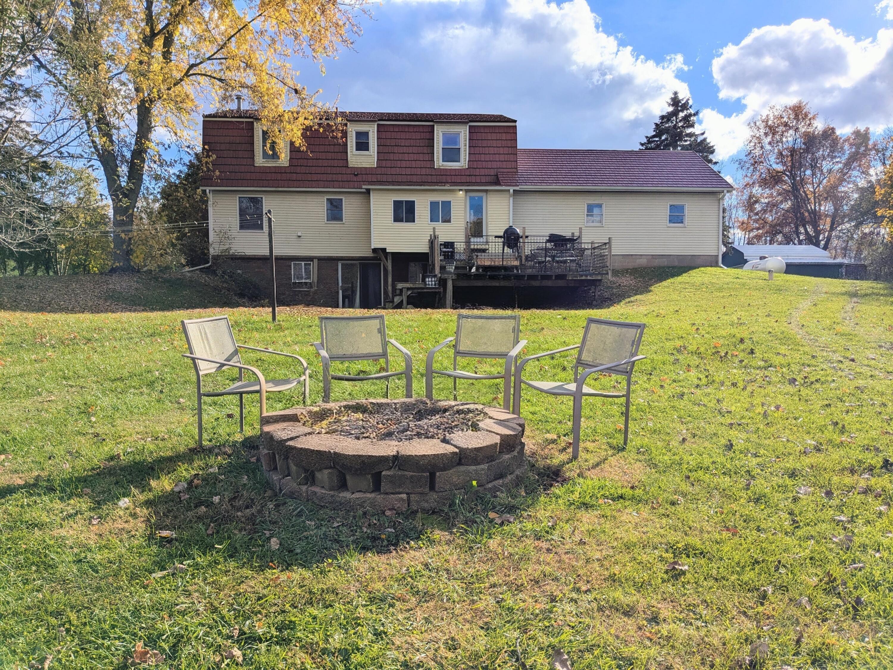 9913 Jones Road Bellevue, MI 49021 - Photo 66 of 94 PXL_20251030_195119487.MP~2