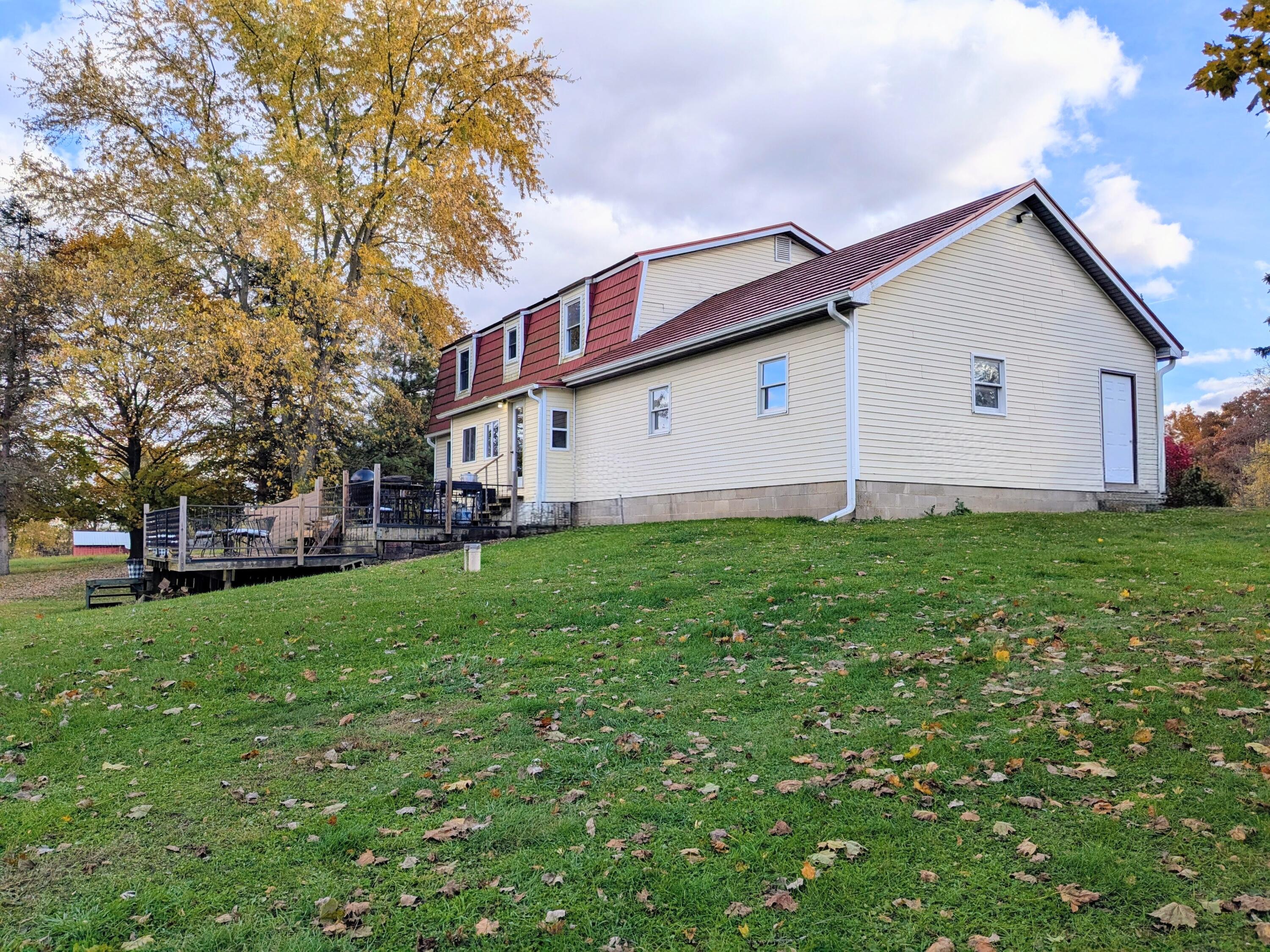 9913 Jones Road Bellevue, MI 49021 - Photo 67 of 94 PXL_20251030_194842741.MP~2