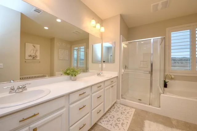 $550,000 | 9678 Cabernet Court, Patterson, CA 95363