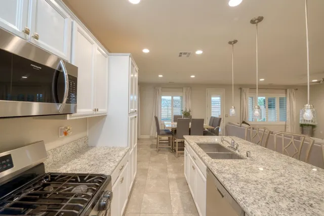 $550,000 | 9678 Cabernet Court, Patterson, CA 95363