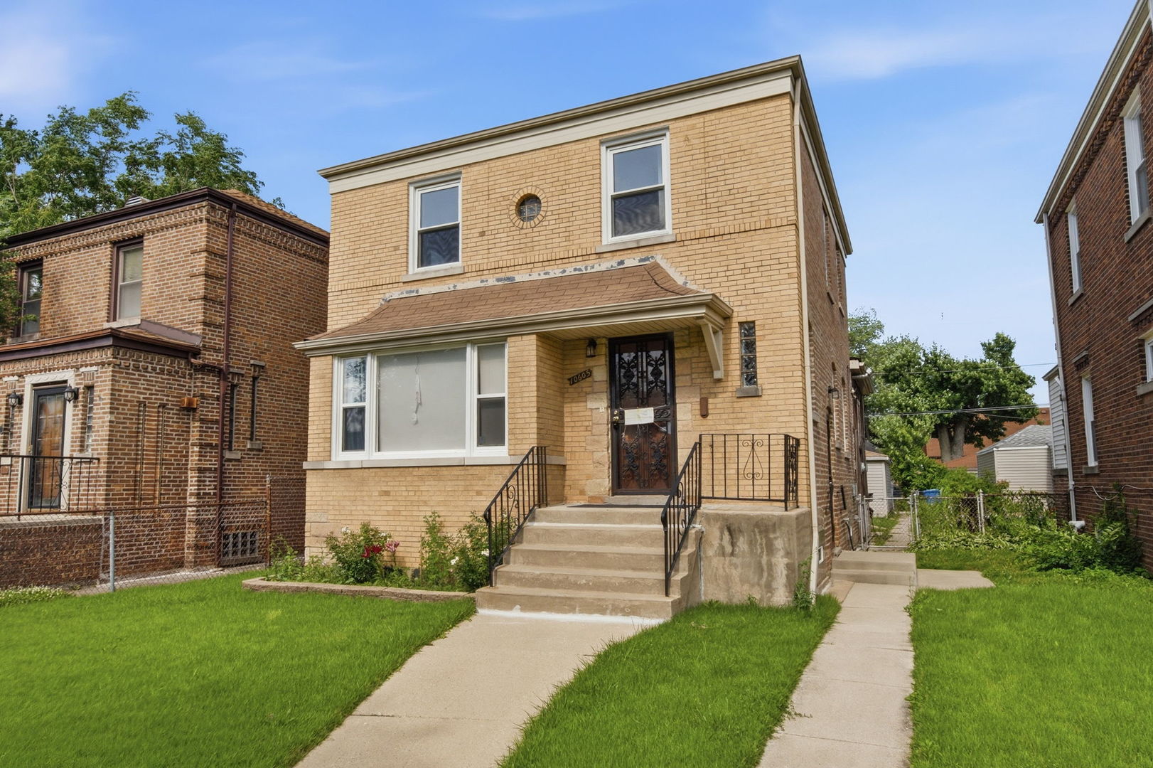 10605 South Normal Avenue Chicago, IL 60628 - Photo 1 of 19