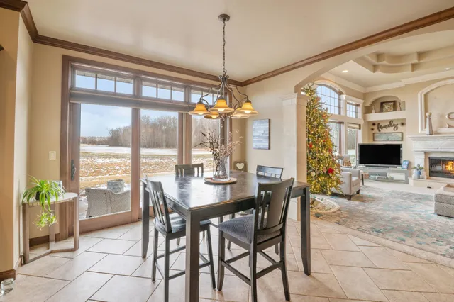 $749,900 | 581 Royal Saint Pats Drive, Wrightstown, WI 54180