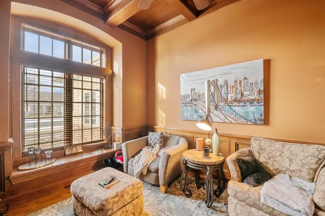 $749,900 | 581 Royal Saint Pats Drive, Wrightstown, WI 54180