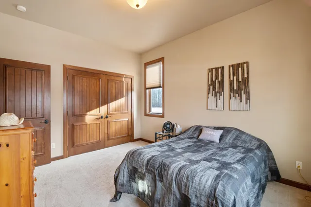 $749,900 | 581 Royal Saint Pats Drive, Wrightstown, WI 54180