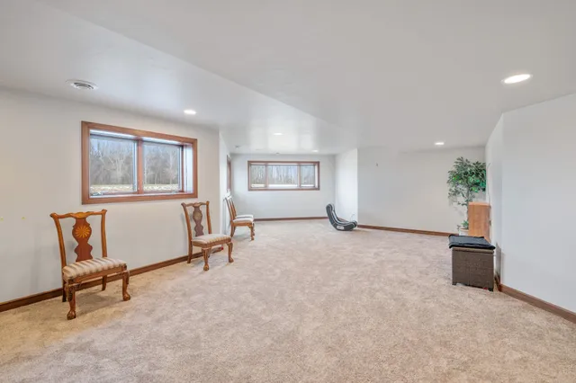 $749,900 | 581 Royal Saint Pats Drive, Wrightstown, WI 54180