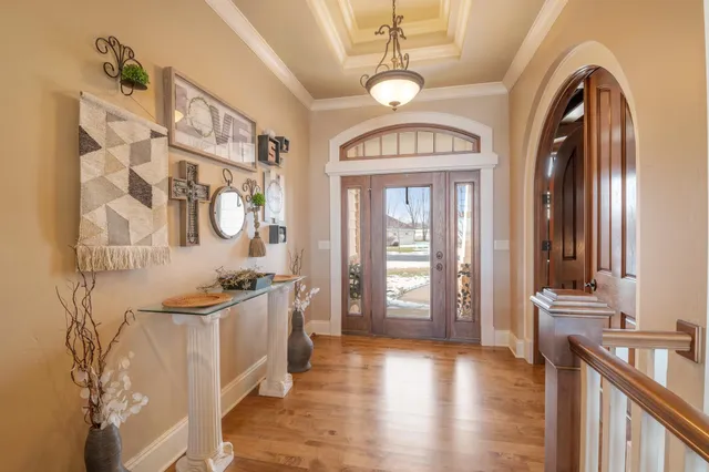 $749,900 | 581 Royal Saint Pats Drive, Wrightstown, WI 54180