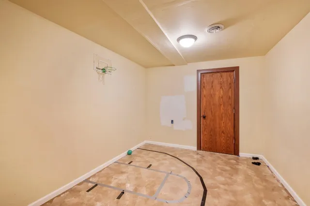 $749,900 | 581 Royal Saint Pats Drive, Wrightstown, WI 54180