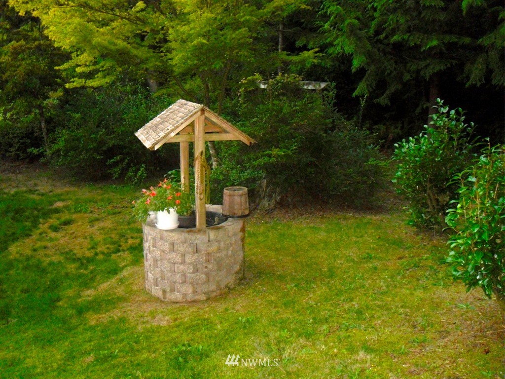 5262 Lars Hansen Road Southeast Port Orchard, WA 98367 - Photo 20 of 21 Gallery Image 20