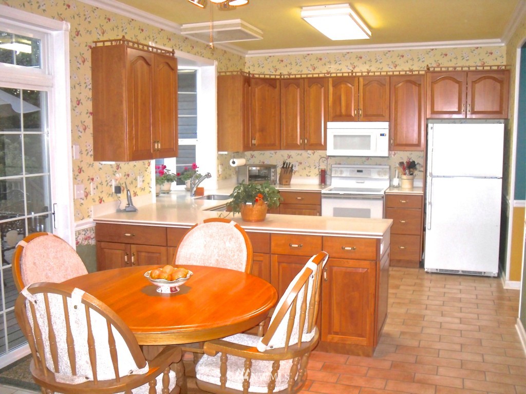 5262 Lars Hansen Road Southeast Port Orchard, WA 98367 - Photo 5 of 21 Gallery Image 5