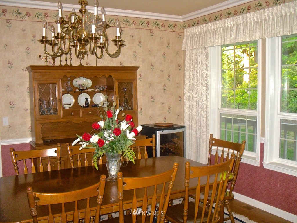 5262 Lars Hansen Road Southeast Port Orchard, WA 98367 - Photo 7 of 21 Gallery Image 7