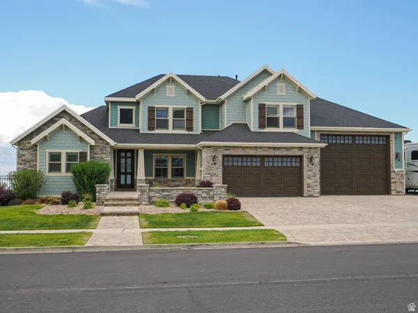 $1,350,000 | 3798 South Spinnaker Bay Drive, Saratoga Springs, UT 84045
