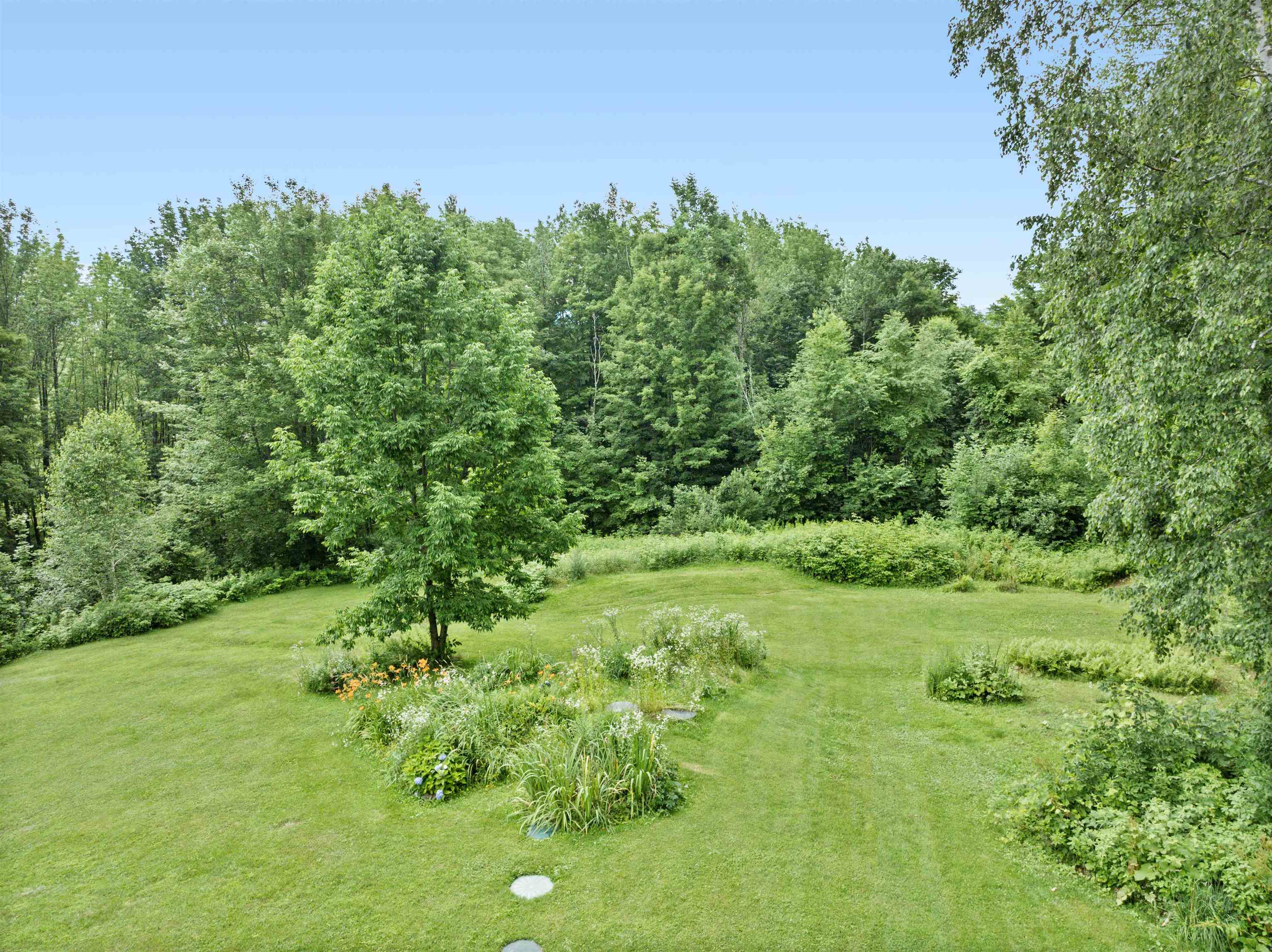 2113 West Hill Road Stowe, VT 05672 - Photo 37 of 50 Gallery Image 37