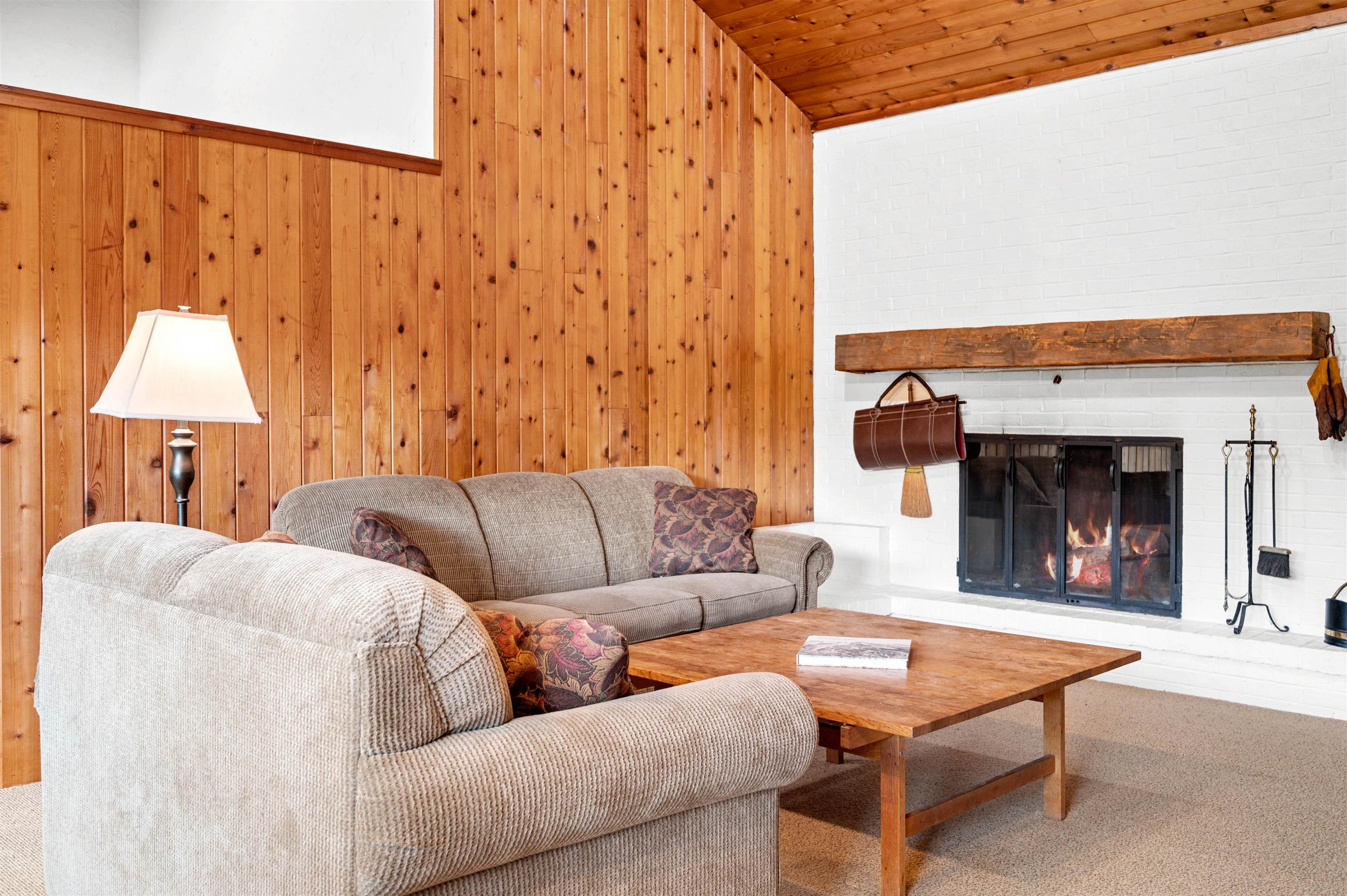 2113 West Hill Road Stowe, VT 05672 - Photo 10 of 50 Gallery Image 10