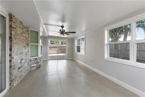 $359,900 | 4421 Laplace Street, Metairie, LA 70006