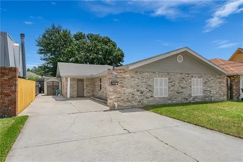 $359,900 | 4421 Laplace Street, Metairie, LA 70006