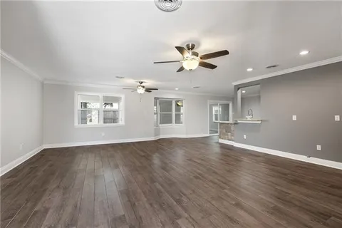 $359,900 | 4421 Laplace Street, Metairie, LA 70006