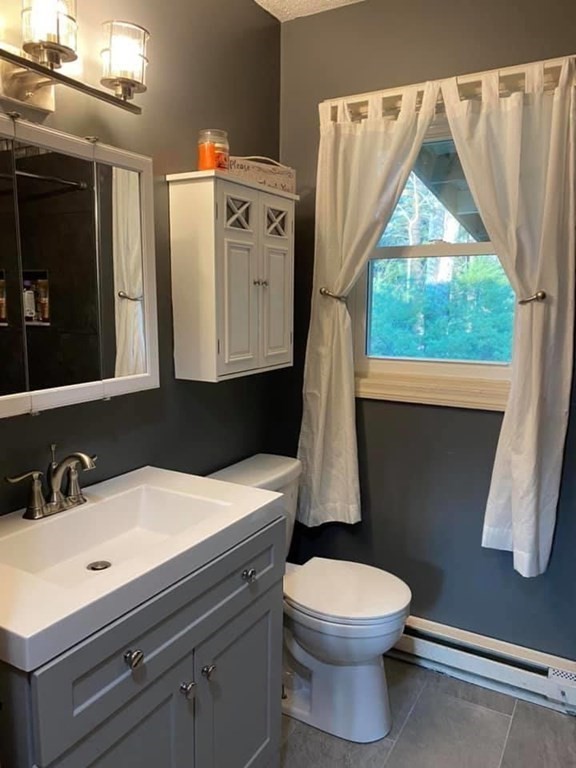 8 Reed Hill Road Wales, MA 01081 - Photo 8 of 18 Gallery Image 8