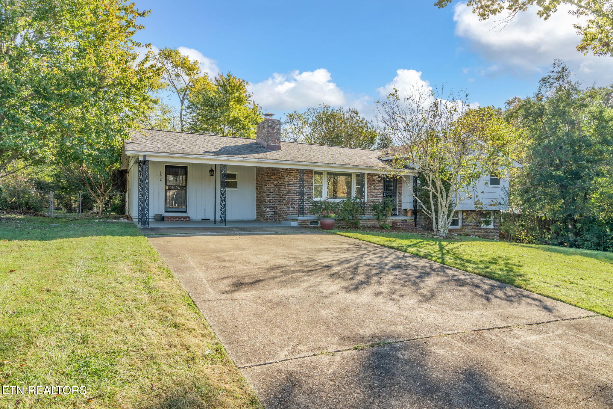 6624 Candy Lane Knoxville, TN 37920 - Photo 4 of 48 Gallery Image 4