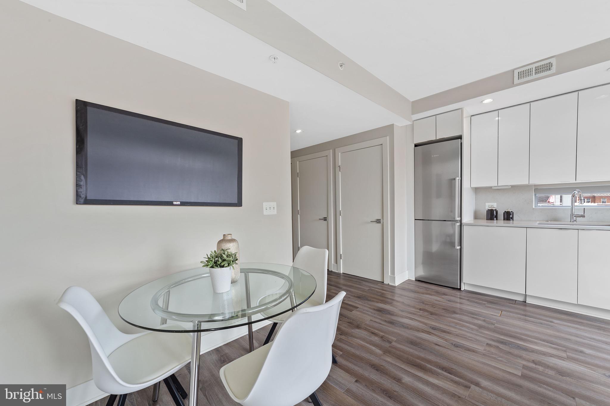 1311 13th Street Northwest, Unit PH9 Washington, DC 20005 - Photo 21 of 52 Dining Room