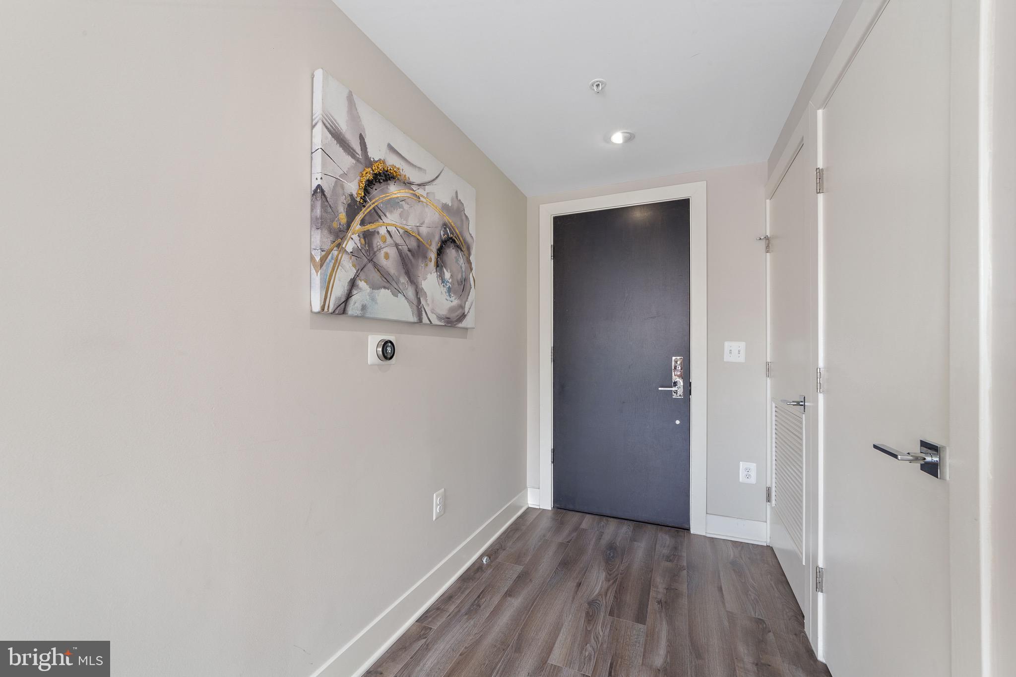 1311 13th Street Northwest, Unit PH9 Washington, DC 20005 - Photo 10 of 52 Foyer/Entrance