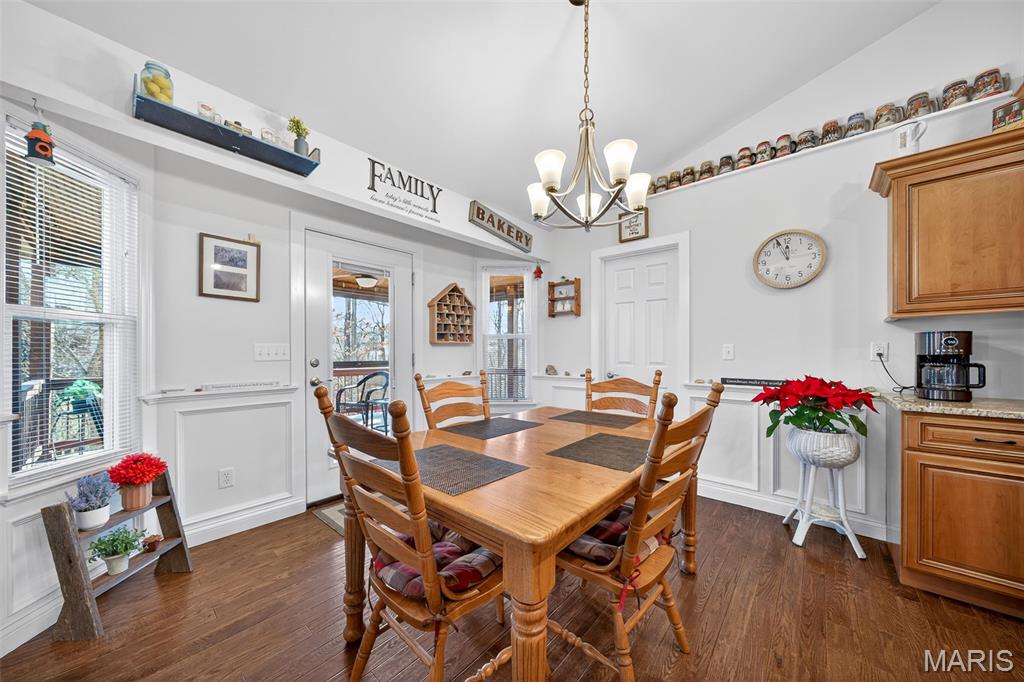 28 Bittersweet Drive Troy, MO 63379 - Photo 11 of 25