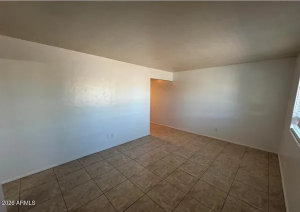 $1,000 | 625 East Broadway Road, Unit 7, Tempe, AZ 85282