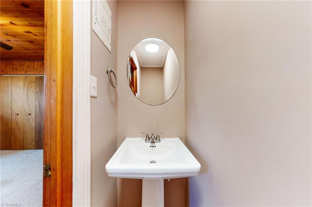 1036 Butter Road Reidsville, NC 27320 - Photo 44 of 50