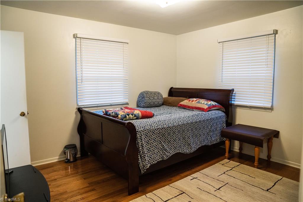 1203 Robinhood Road High Point, NC 27262 - Photo 17 of 30 Gallery Image 17