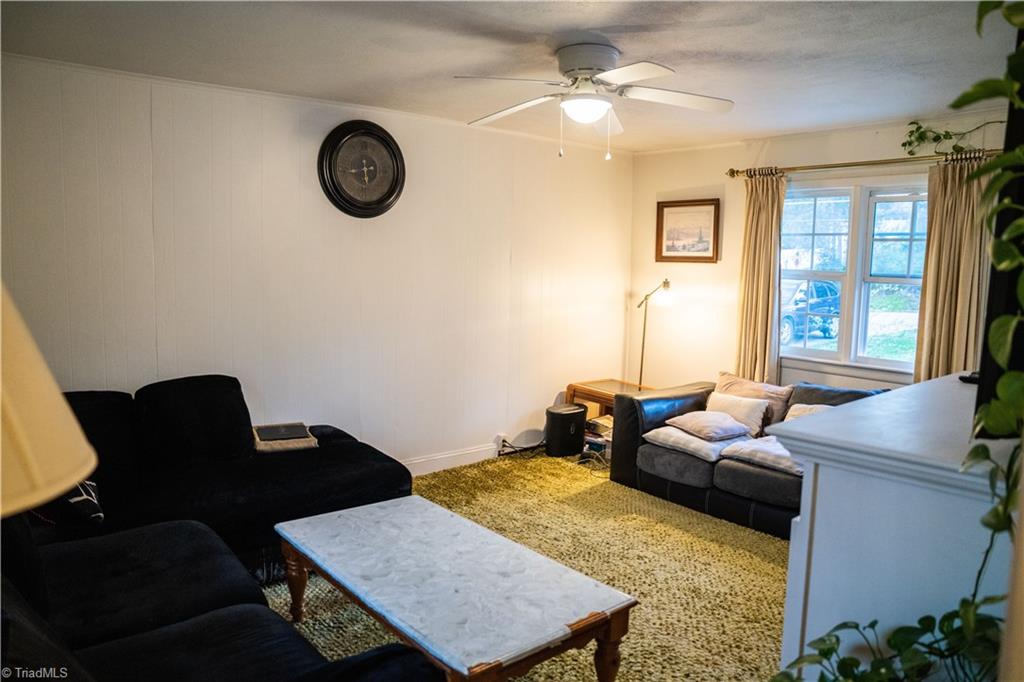 1203 Robinhood Road High Point, NC 27262 - Photo 22 of 30 Gallery Image 22