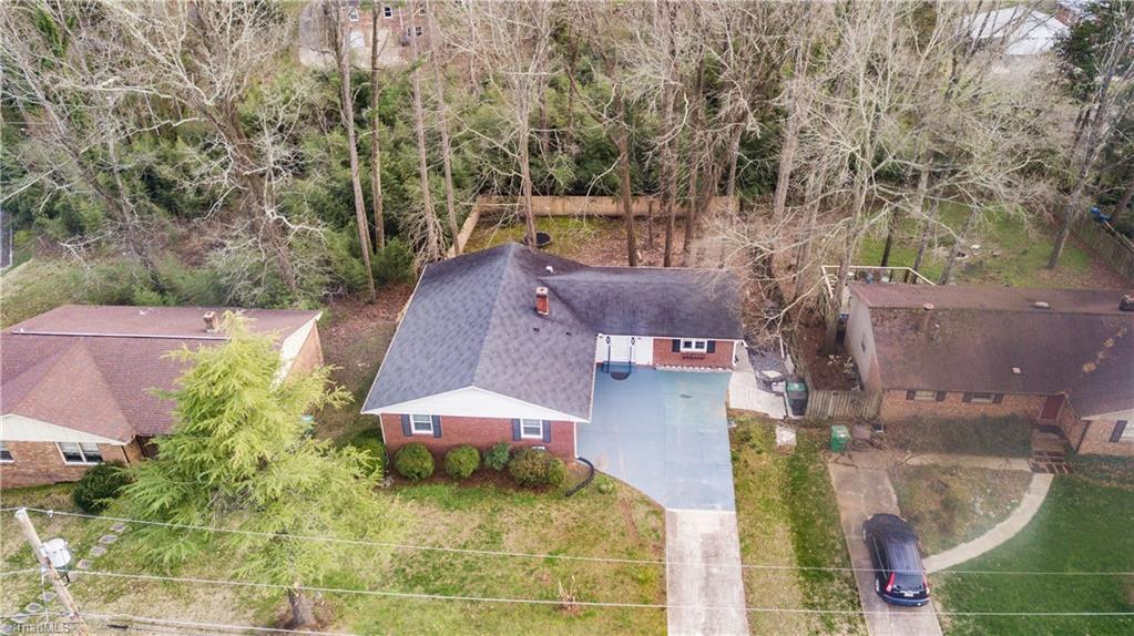 1203 Robinhood Road High Point, NC 27262 - Photo 30 of 30 Gallery Image 30