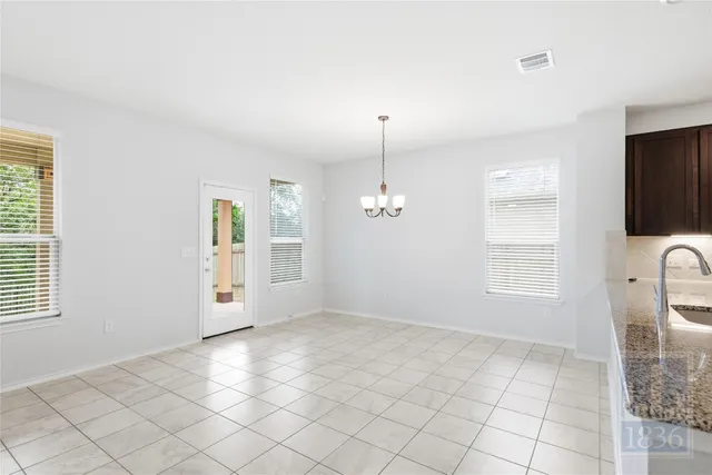 $2,200 | 8005 Crystalbrook West, Austin, TX 78724